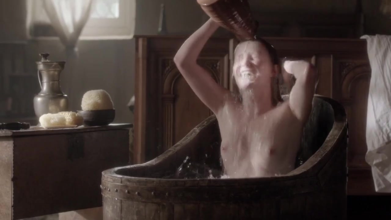Nude females wearing scarfs The white queen naked
