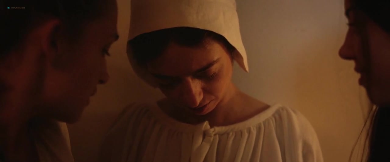 Free pornmen eating pussy Nude pics of kate micucci